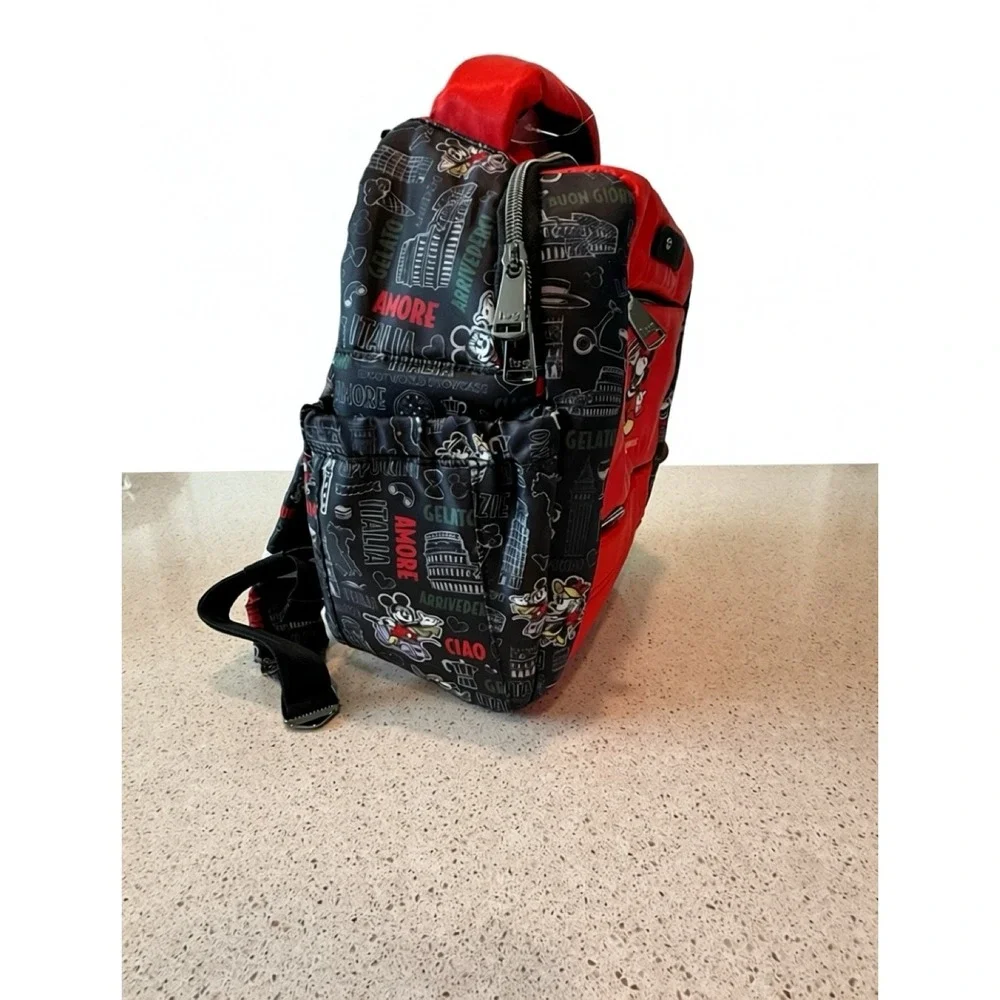 DISNEY EPCOT PARK BACKPACK/MICKEY ITALY/RED-BLACK/TRAVEL/NWT/55032926